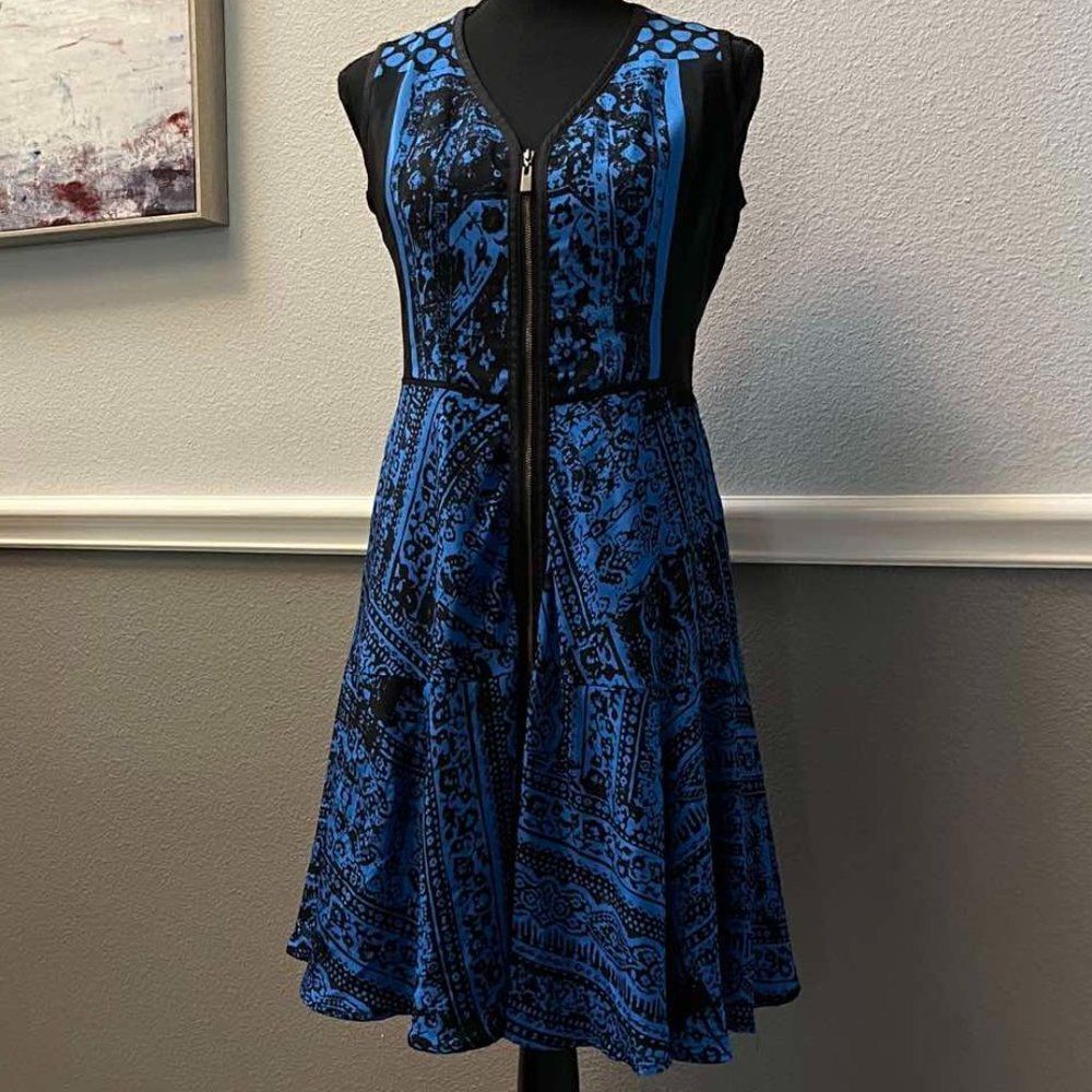 Nanette Lepore Silk Sleeveless V Neck Front Zip Geometric Print Dress Sz 4